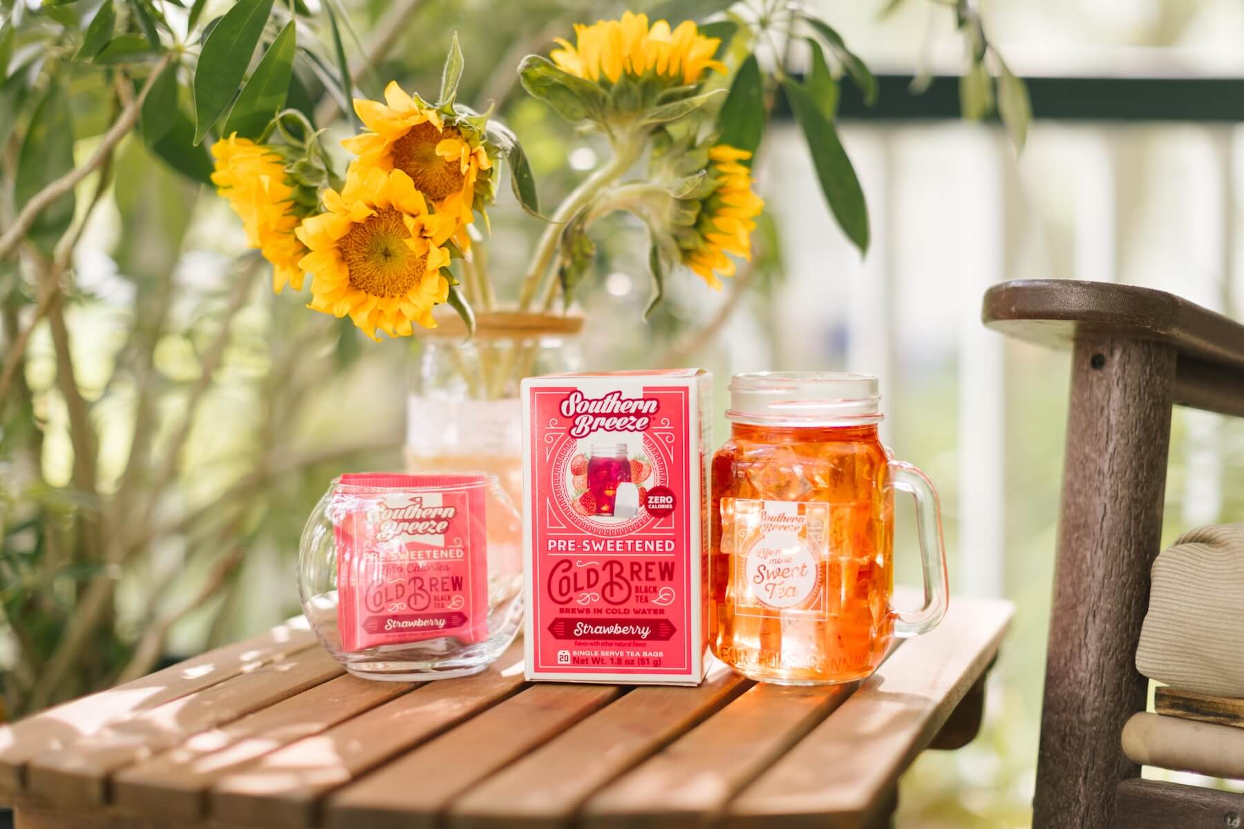 Southern Breeze Strawberry Cold Brew, with mason jar of tea and sunflowers