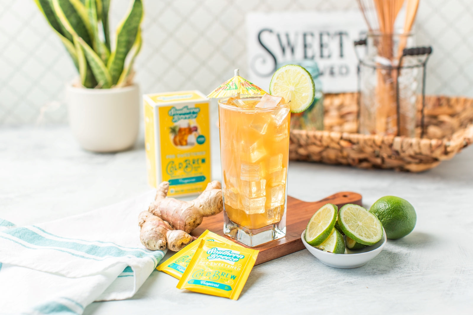 tropical drink, pineapple ginger beer mocktail